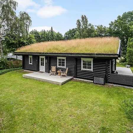 Сasa de vacaciones In With Wifi Hornbæk